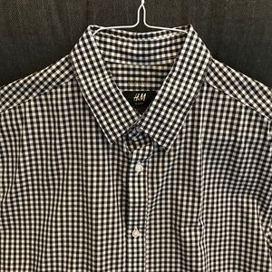 H & M Black/White Button-up Shirt